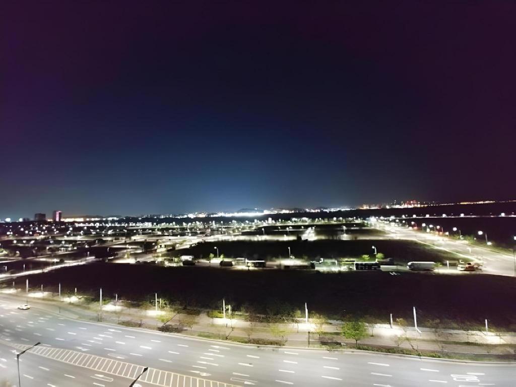 Riviera Incheon Airport Hotel מראה חיצוני תמונה